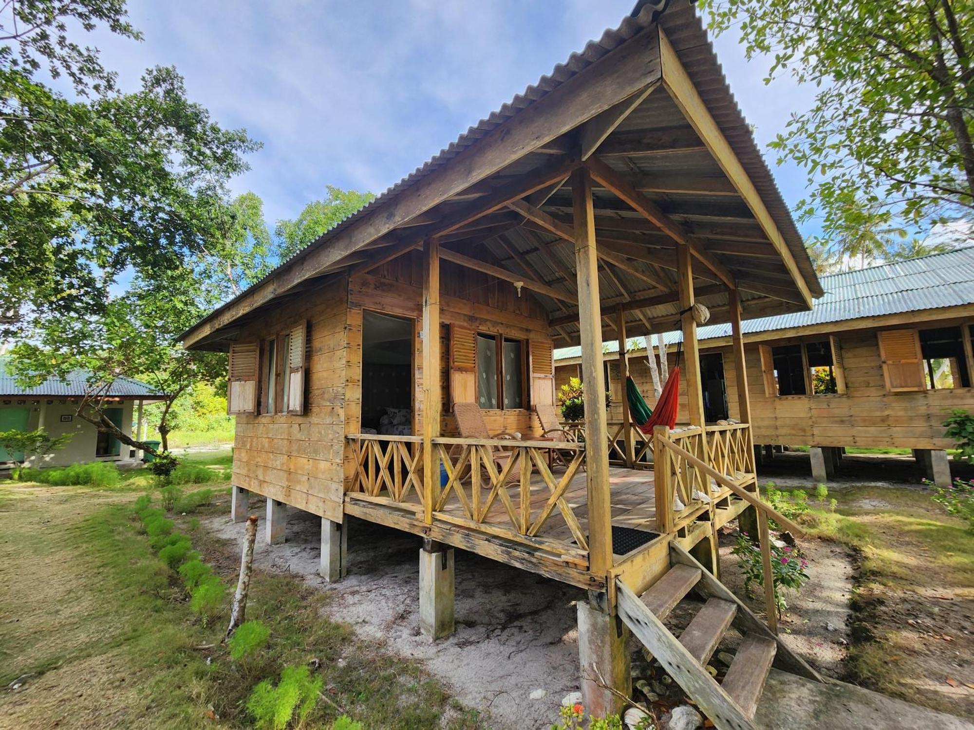 Mb Palambak Island Resort Pulau Banyak Aceh Singkil Pulau Palambakbesar Esterno foto