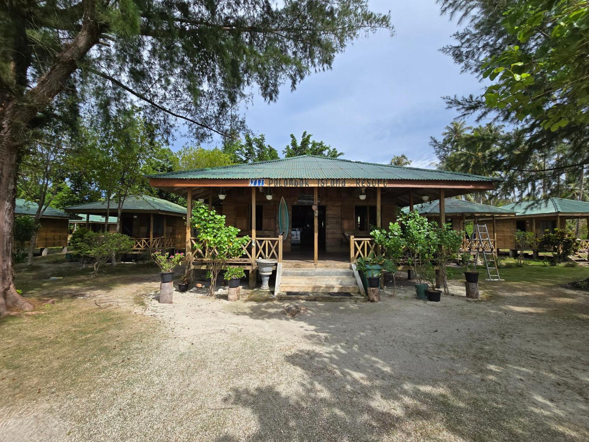 Mb Palambak Island Resort Pulau Banyak Aceh Singkil Pulau Palambakbesar Esterno foto